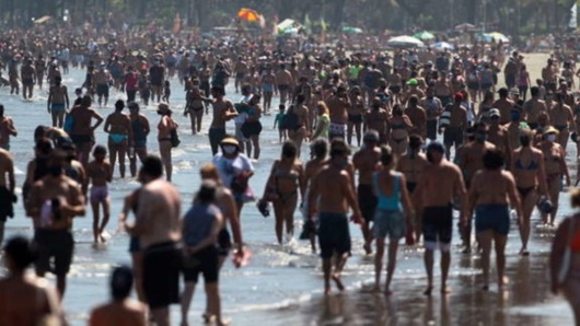 Pesquisa da UFF comprova existência de superbactérias nas praias
