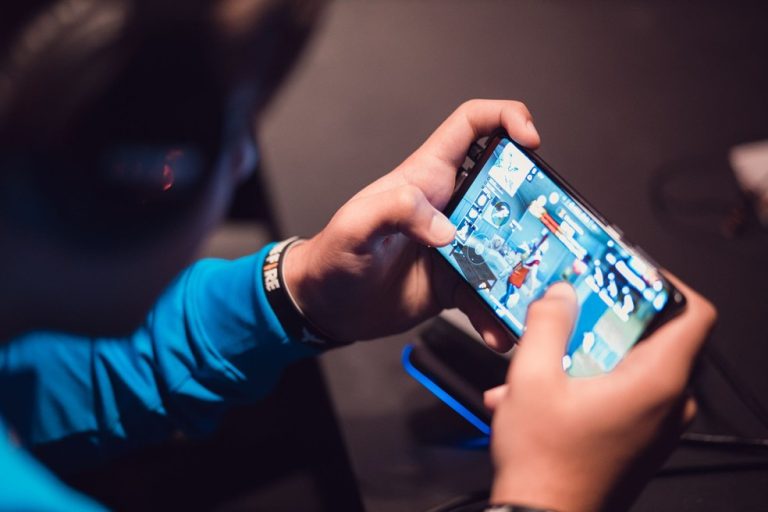 Jovem tenta colocar fogo em casa na zona Norte de Natal após jogo online