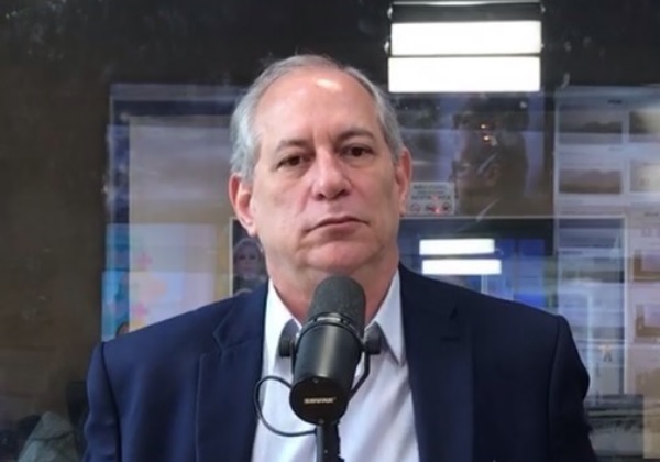 Ciro critica aliança entre PT e MDB: ‘É assim que vamos acabar com a corrupção?’