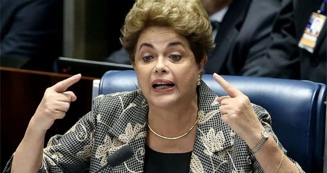 Dilma chama Bolsonaro de “ovo da serpente chocado no impeachment”