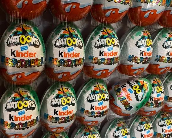 Anvisa proíbe importação de chocolate da Kinder de lote suspeito de contaminação por salmonella