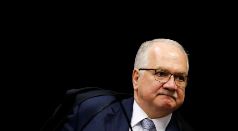 Em reunião, Fachin diz que “Forças Armadas são instituição de Estado, não de governo”