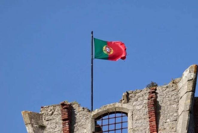 Nova lei em Portugal facilita pedido de cidadania para brasileiros