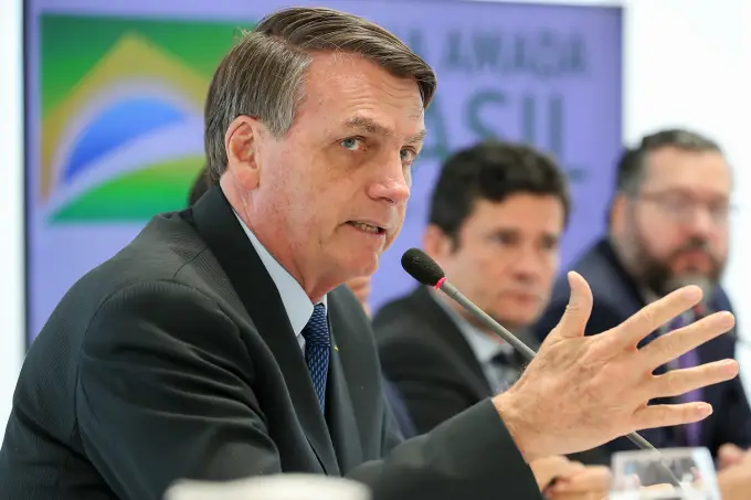 Com empresa de fachada, empreiteira domina licitações sob o governo federal