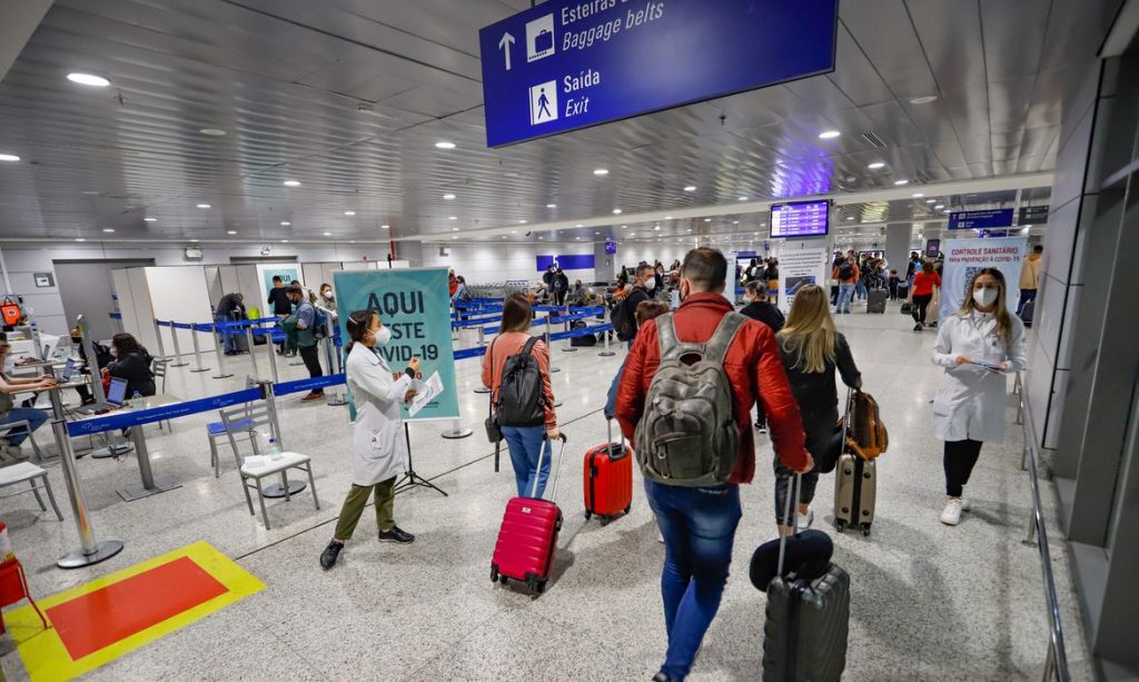 Governo acata recomendações da Anvisa e deixa de exigir quarentena para não vacinados contra a Covid na entrada no Brasil