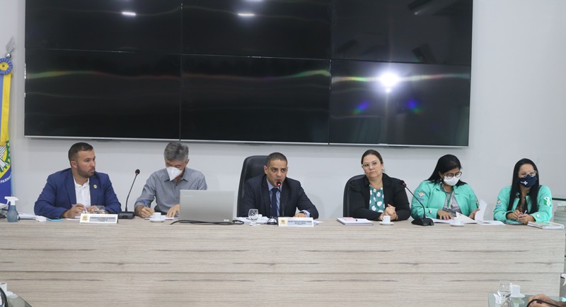 Representantes das cooperativas médicas do município esclarecem demandas na saúde pública