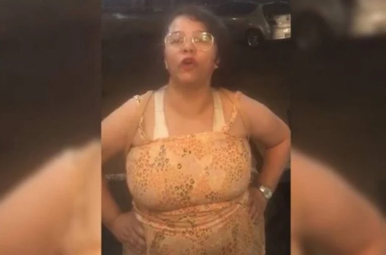 Brasil Mulher que xingou empresário de “macaco” tem esquizofrenia, afirma defesa