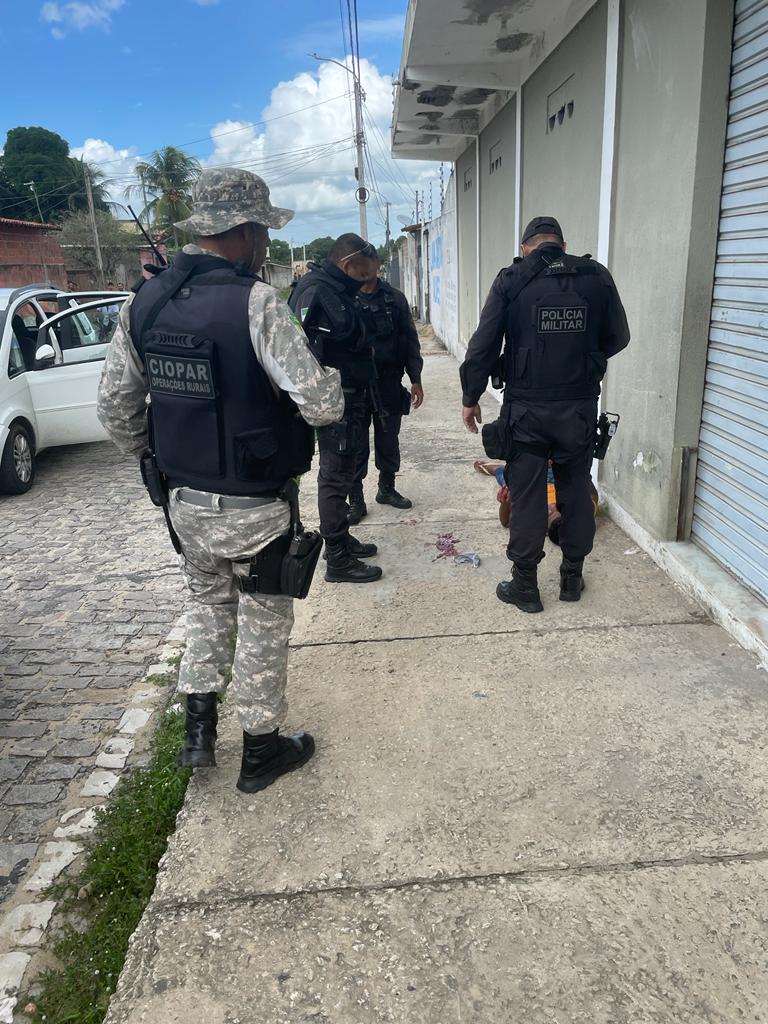 3° Batalhão de Polícia Militar Apreende Três Menores com Veículo Roubado e Arma de Fogo em Parnamirim