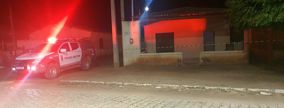 Preso monitorado por tornozeleira eletrônica é morto a tiros no Sitio Pau Branco