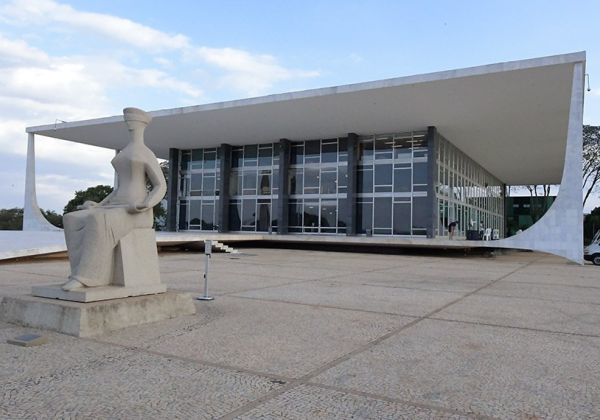 STF aprova lista tríplice para escolha de ministro substituto do TSE