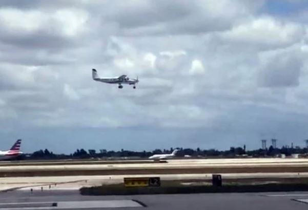 Sem saber pilotar, homem pousa avião sob instruções do controlador de voo após piloto passar mal