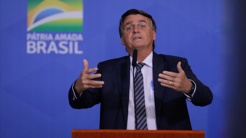 Redução de impostos é benéfica para todo o país, diz Bolsonaro