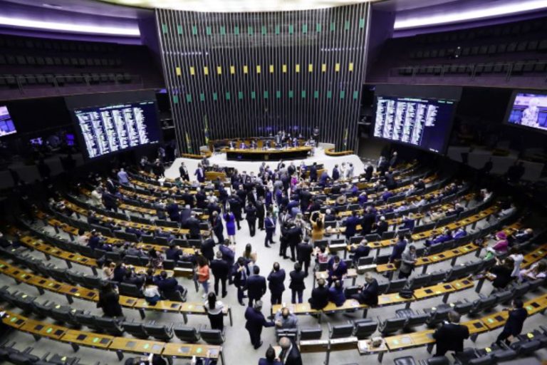 Moraes revoga decisão e Câmara dos Deputados fará nova eleição para cargos da Mesa Diretora