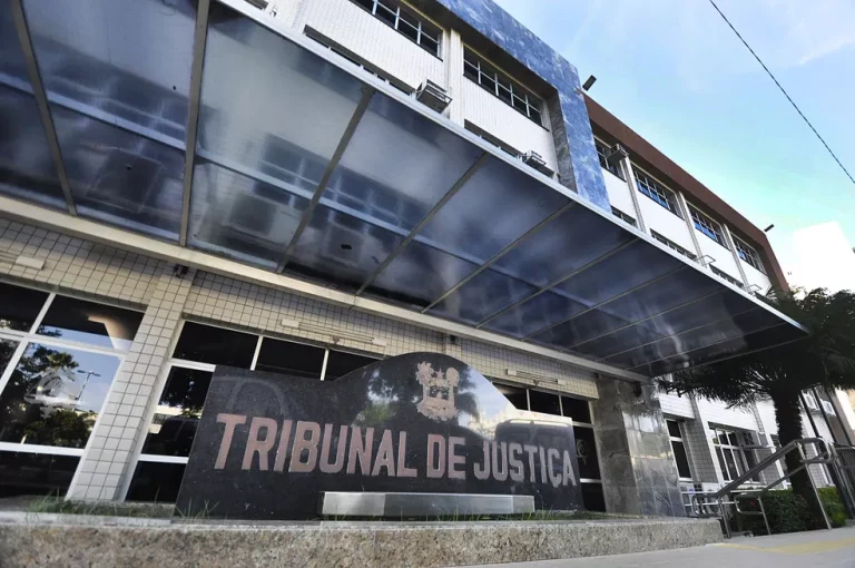 Justiça condena empresa a devolver dinheiro a aluno por fornecer curso profissionalizante incompleto em Mossoró