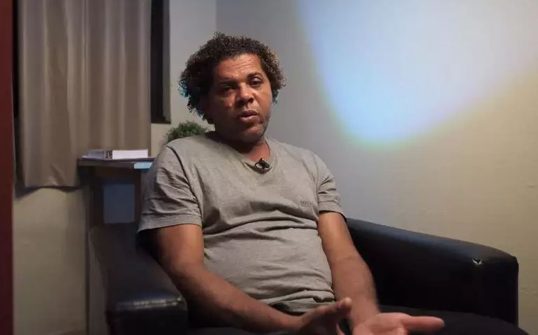 Ex-mendigo, Givaldo Alves, ficou preso por 8 anos após participar de sequestro em SP