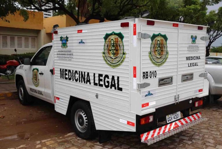 Ex-presidiário é morto a tiros no meio da rua em Parnamirim