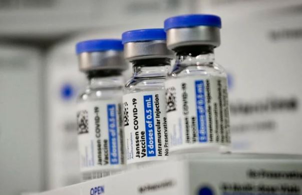 Anvisa mantém indicação de uso de vacina da Janssen