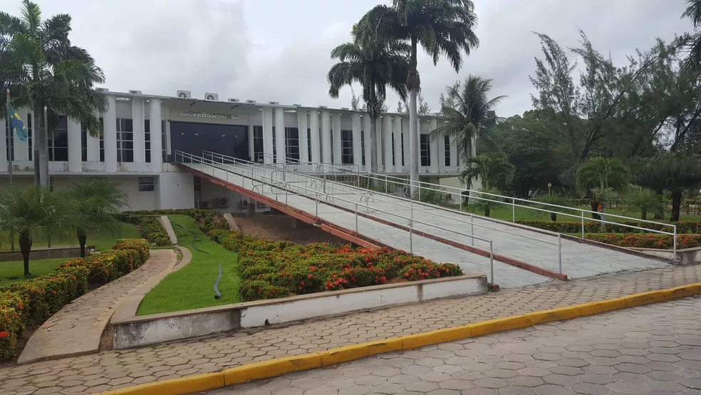 “NÃO HOUVE AGRESSÃO”: Secretaria emite nota de repúdio e diz que sindicalista invadiu as dependências do gabinete