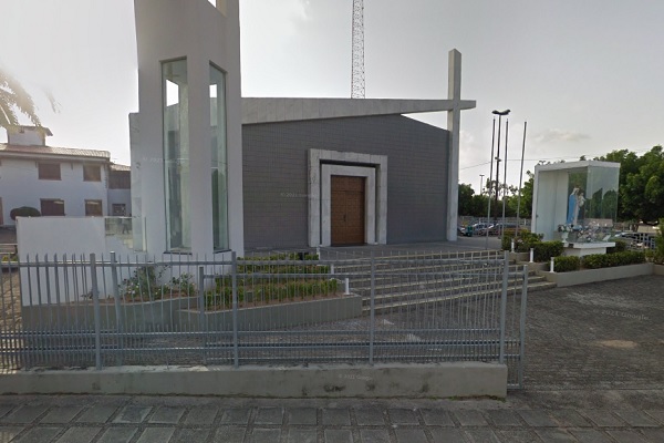 Em meio a escândalo na Igreja, padre conhecido em Natal pede: “não julgue os outros”