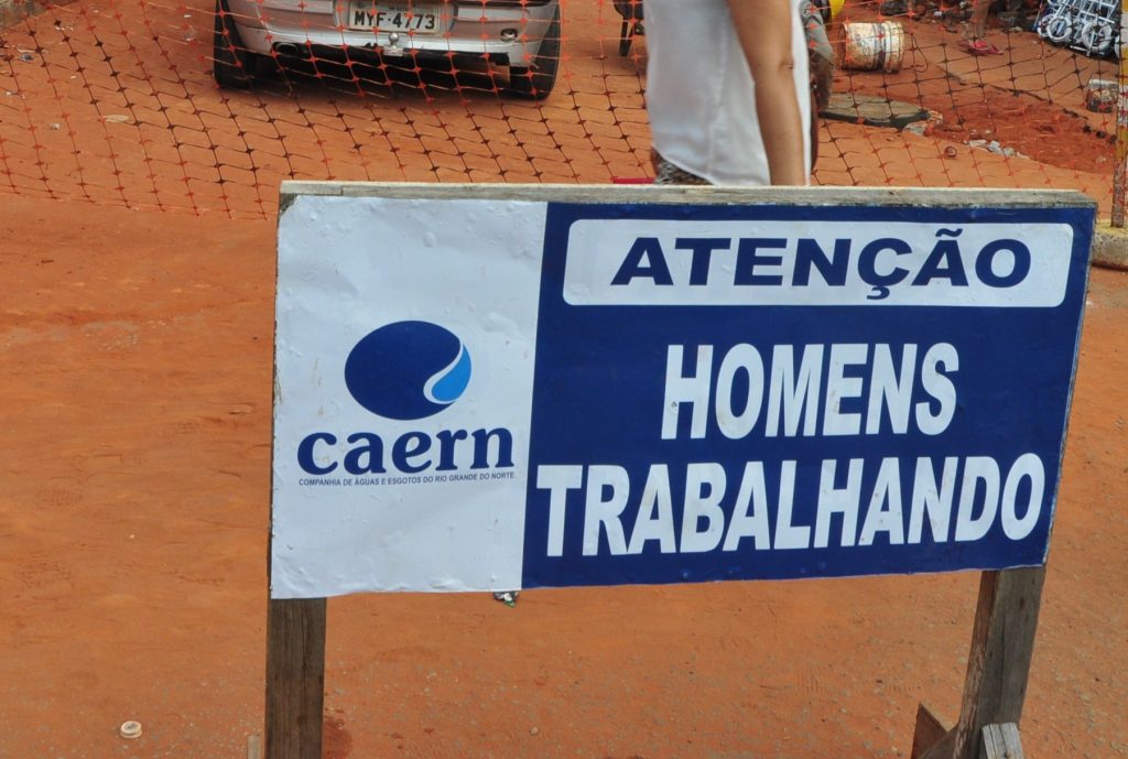 Bairros de Natal terão abastecimento de água suspenso para serviço na rede; trânsito também será afetado