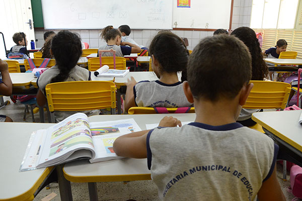 Prefeitura do Natal abre seleção para professor e educador infantil seletivo