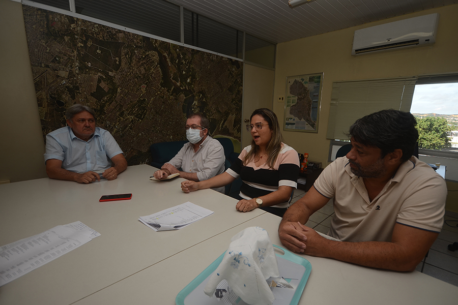 Prefeitura pode leiloar imóveis para pagar dívida milionária da Urbana