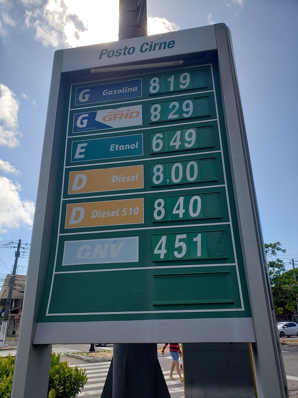 Gasolina é vendida a R$ 8,19 em Natal