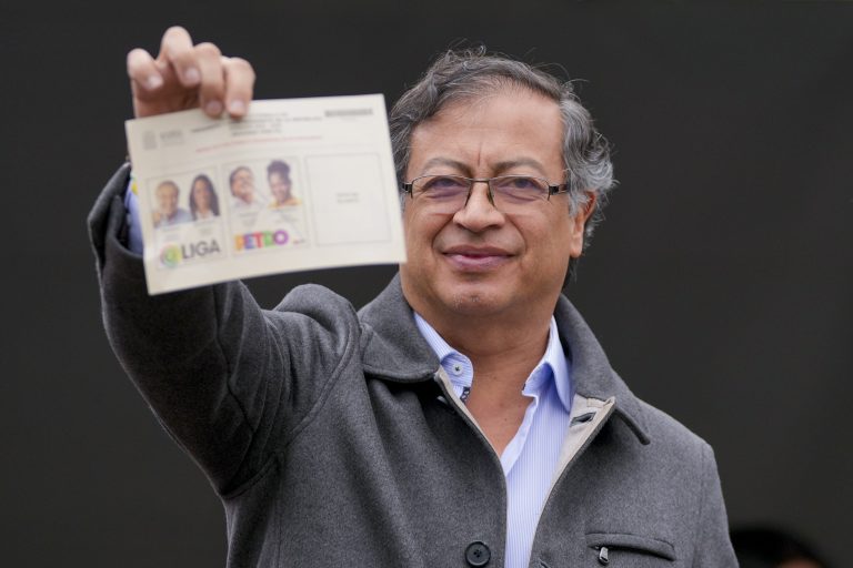 Colômbia elege Gustavo Petro, o 1º presidente de esquerda da história do país