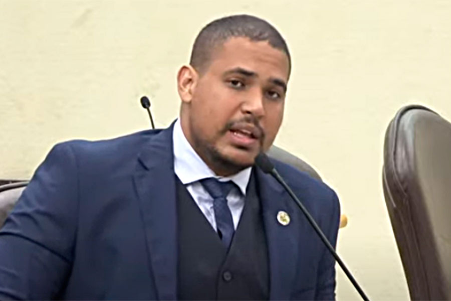 Isolda entra com representação contra falas do deputado Michael Diniz
