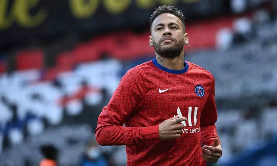 PSG comunica que não conta mais com Neymar, diz jornal