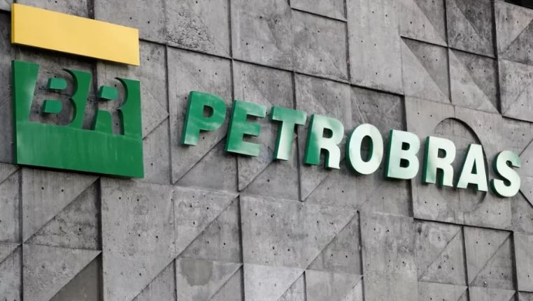 Processo de venda de três refinarias é reiniciado pela Petrobras