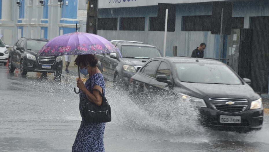 Inmet emite alerta de chuvas intensas em 11 municípios do RN
