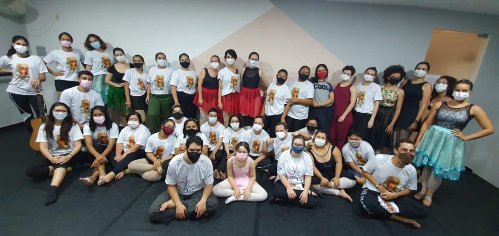 Bailarinos com deficiência apresentam espetáculo no Teatro Alberto Maranhão