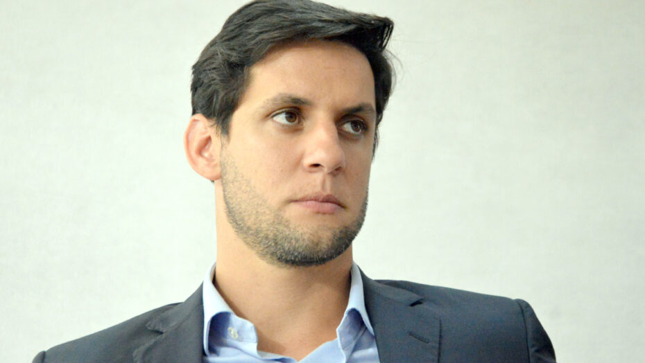Decisão do TSE impede aliança de Rafael Motta com Fátima Bezerra