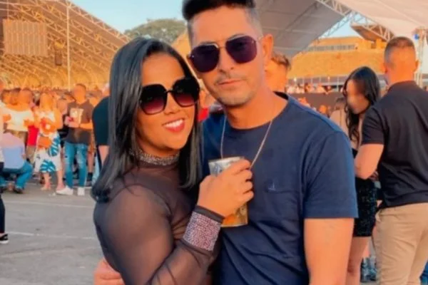 Mulher filmada em cena de sexo durante show alega ter sido estuprada