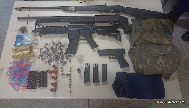 14º Batalhão apreende arma de fogo, simulacros, veículo e drogas em Operação realizada em Santa Luzia de Touros/RN.