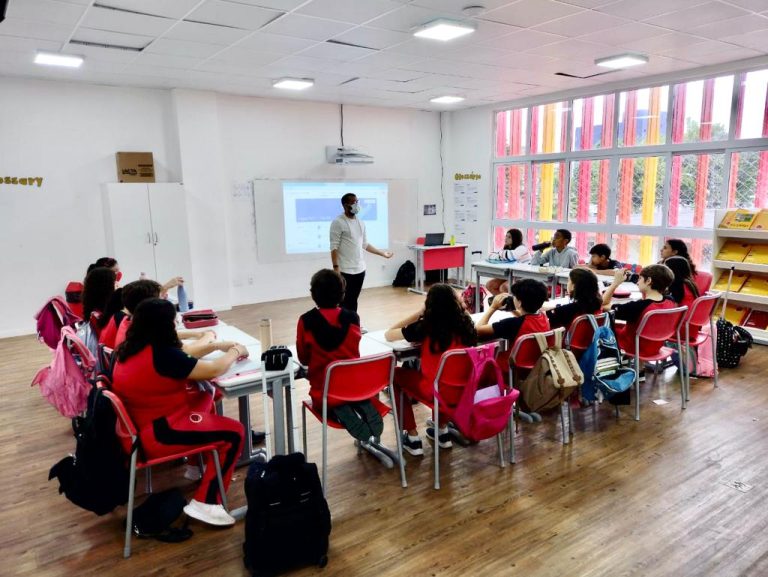Estudantes de escola de Natal se preparam para maratona de ideias com soluções para problema sociais
