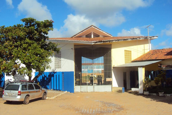 Advogada é presa após passar bilhetes para detentos em Alcaçuz