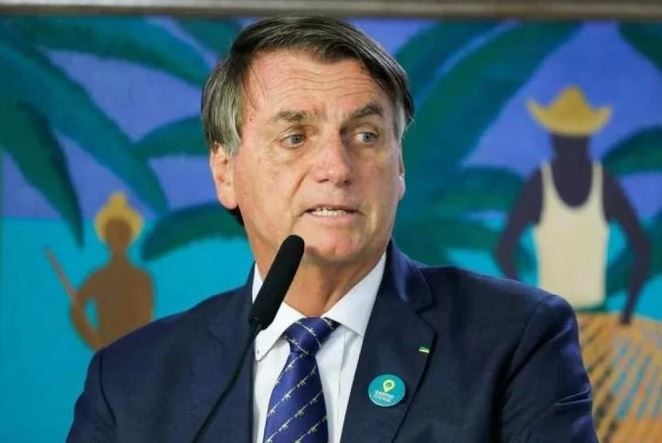 Bolsonaro: falei com presidente da Câmara para abrir CPI da Petrobras na segunda-feira