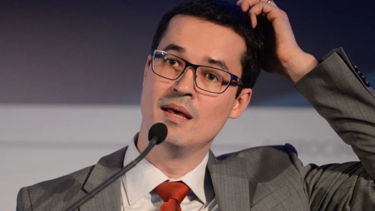 Dallagnol diz que votaria em Bolsonaro em 2º turno contra Lula