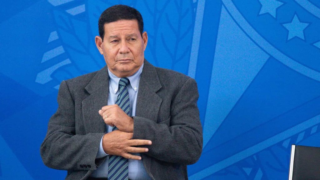 Mourão minimiza chance de CPI do MEC, mas fala em ‘prováveis crimes’ de Ribeiro