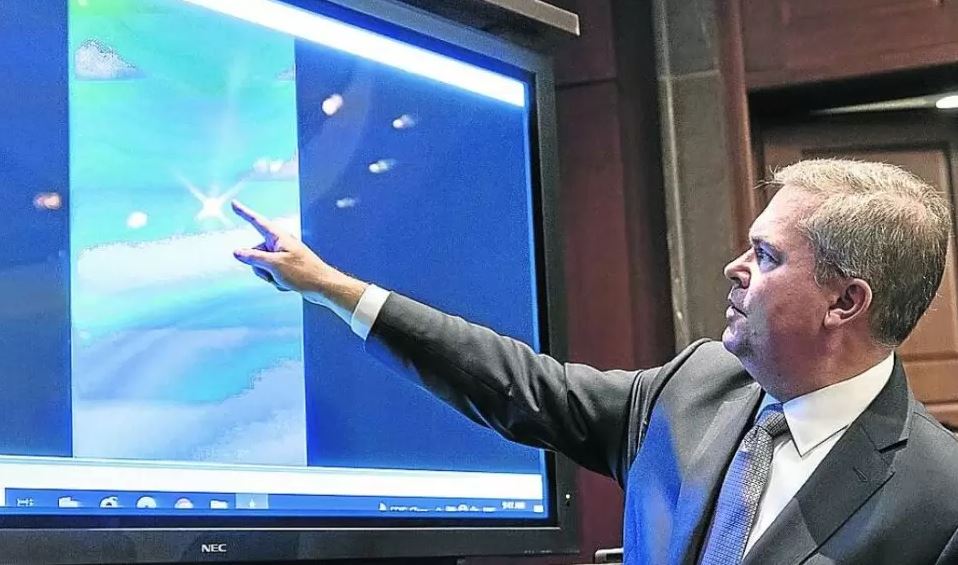 Nasa afirma que está oficialmente investigando a existência de OVNIs