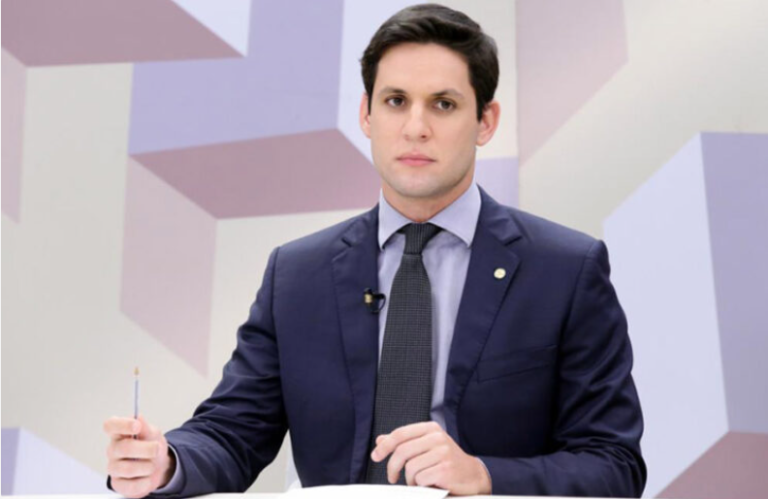 Apesar da decisão do TSE, Rafael garante que permanece Candidato