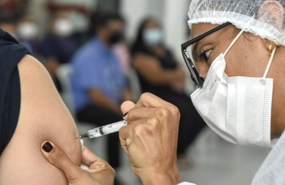 Natal (RN) aplicou mais de 1.200 vacinas em pontos itinerantes montados pela Prefeitura no São João