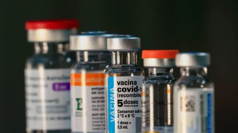 Governo Federal libera compra de vacinas contra a Covid-19 pela iniciativa privada