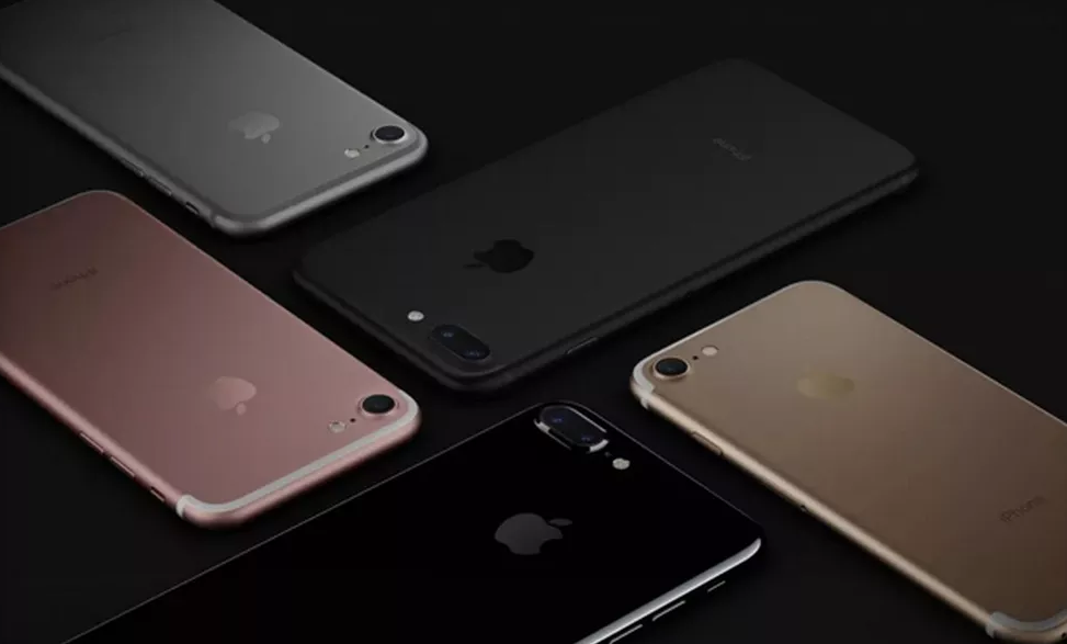iPhone sozinho já fatura mais que Disney, Nike e Coca-Cola juntas