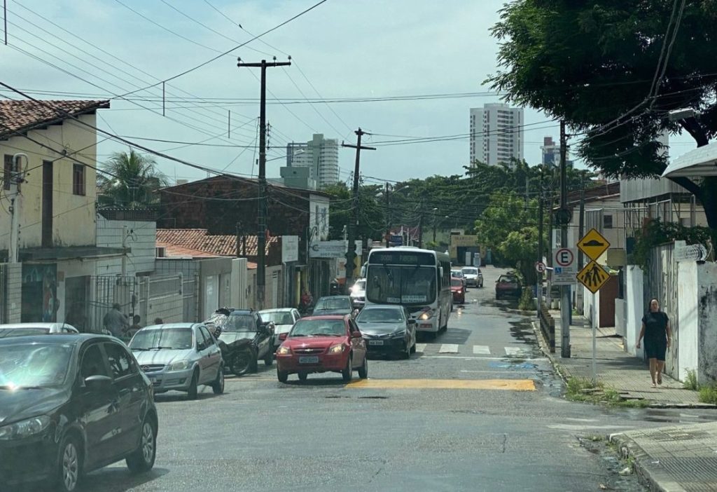 Linhas de ônibus do bairro Neópolis tem itinerário modificado