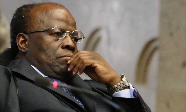 Forças Armadas devem “permanecer quietinhas em seu canto” nas eleições, diz Joaquim Barbosa