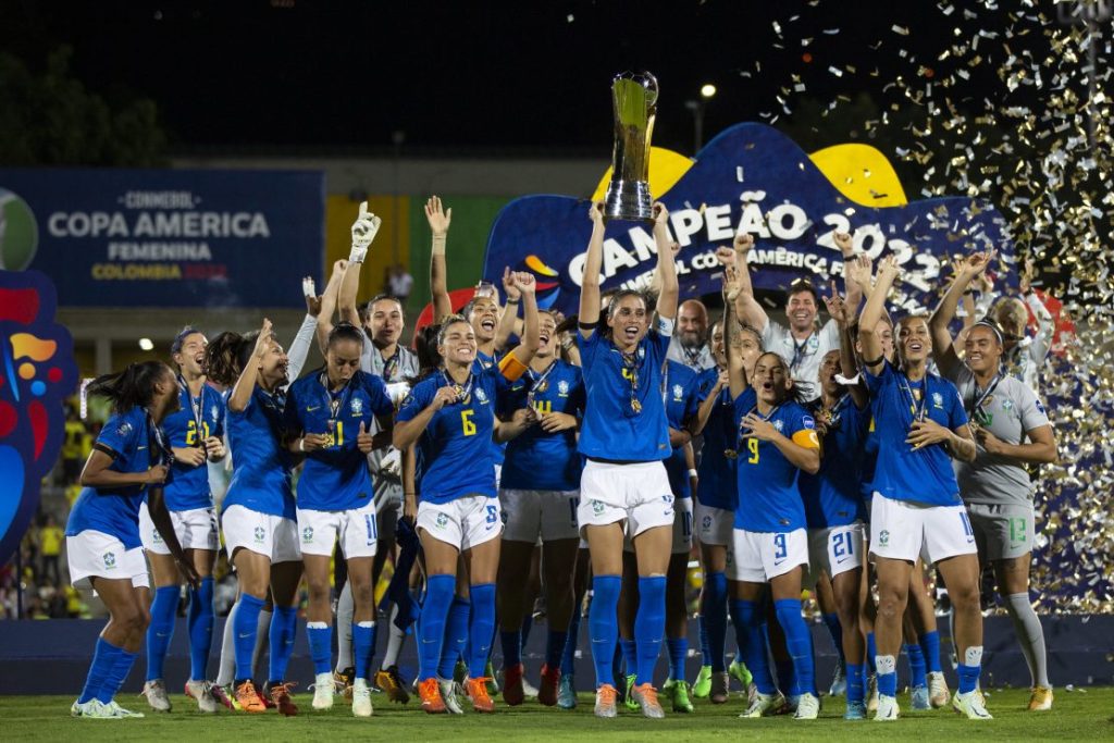 Seleção brasileira feminina bate Colômbia e conquista a Copa América