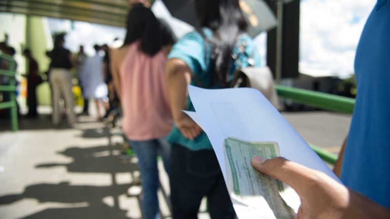 Eleitores com deficiência podem pedir transferência de local de votação no RN